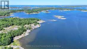 16 264C ISLAND | Carling Ontario | Slide Image Six