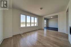 63 ROSANNE CIRCLE | Wasaga Beach Ontario | Slide Image Eight