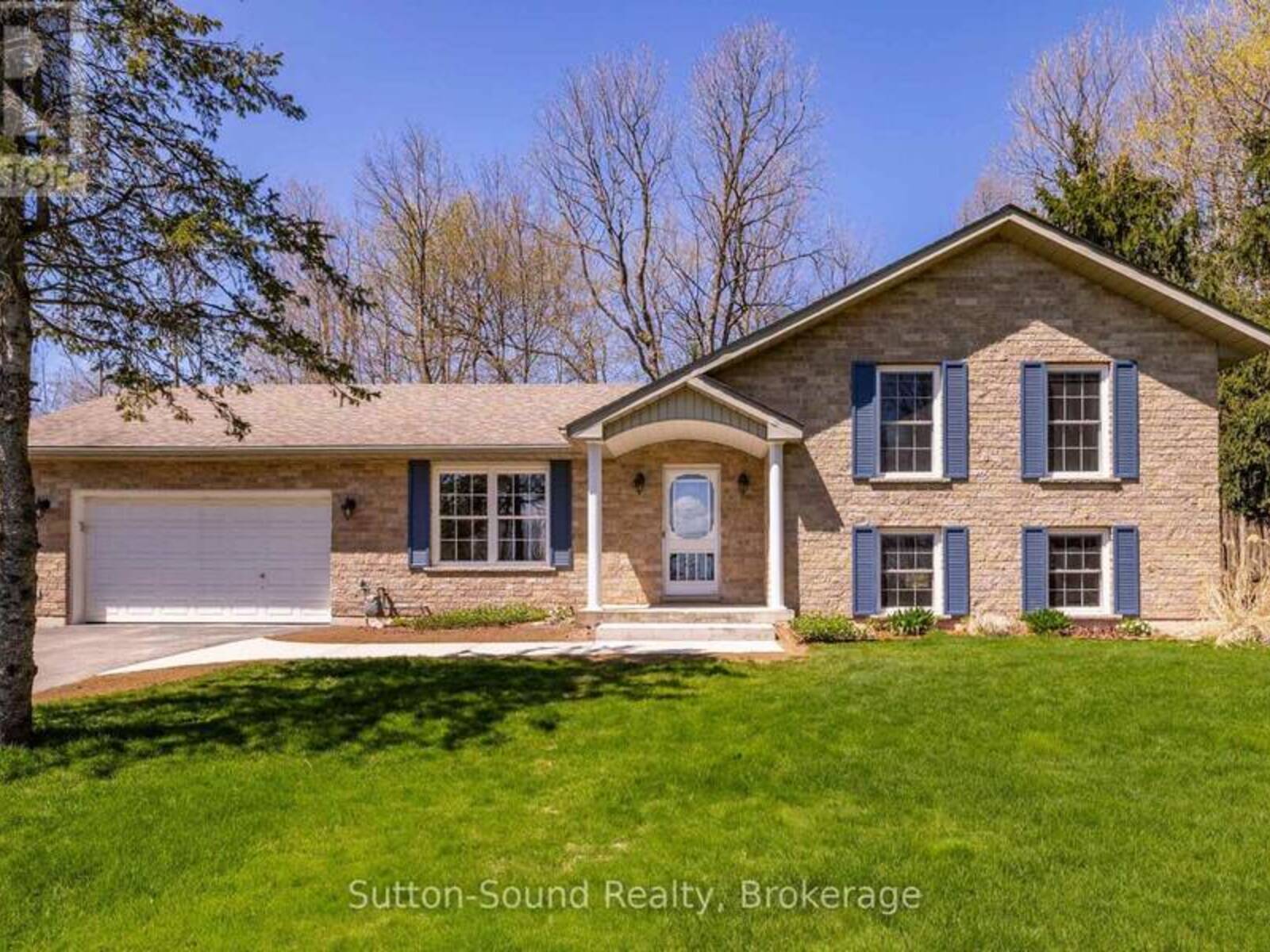 126 ALEXANDRIA STREET, Georgian Bluffs, Ontario N4K 0G2