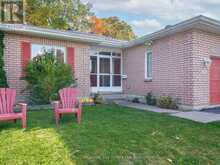 925 DOMINION AVENUE | Midland Ontario | Slide Image Two
