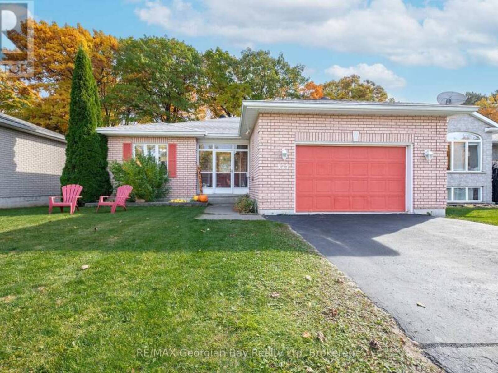925 DOMINION AVENUE, Midland, Ontario L4R 4W2