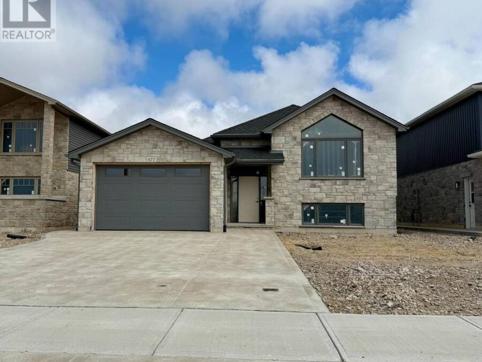 477 NORTHPORT DRIVE, Port Elgin, Ontario N0H 2C8