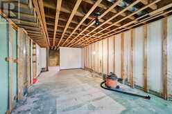 92 VICTORIA ROAD N | Guelph Ontario | Slide Image Thirty-one