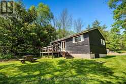 1113 MOON RIVER ROAD | Bala Ontario | Slide Image Thirty-one