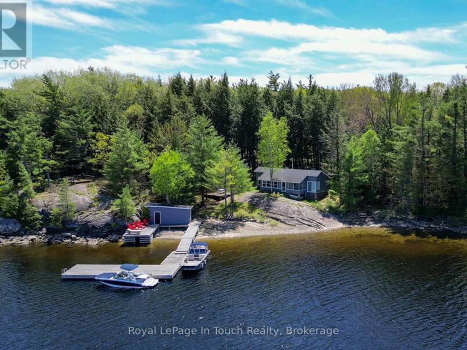 15052 GEORGIAN BAY SHORE, Honey Harbour, Ontario P0E 1E0