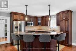 22 GREW CRESCENT | Penetanguishene Ontario | Slide Image Twelve