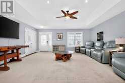 22 GREW CRESCENT | Penetanguishene Ontario | Slide Image Nine