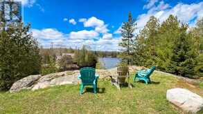 43 BEARS PAW W | Whitestone Ontario | Slide Image Six