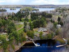 43 BEARS PAW W Whitestone Ontario, P0A 1G0