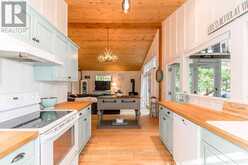 1123 STONE GATE LANE | Bracebridge Ontario | Slide Image Seventeen