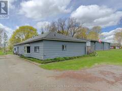 186 MCFARLIN DRIVE Mount Forest Ontario, N0G 2L0