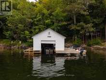 897 172 WA HORSESHOE LAKE | Seguin Ontario | Slide Image Ten