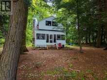 897 172 WA HORSESHOE LAKE | Seguin Ontario | Slide Image Five