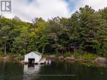 897 172 WA HORSESHOE LAKE | Seguin Ontario | Slide Image Nine