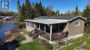 61 LAKESIDE STREET | Mount Forest Ontario | Slide Image One