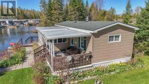 61 LAKESIDE STREET | Mount Forest Ontario | Slide Image Nine