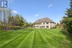 33 CASSIN COURT | Puslinch Ontario | Slide Image Forty-six