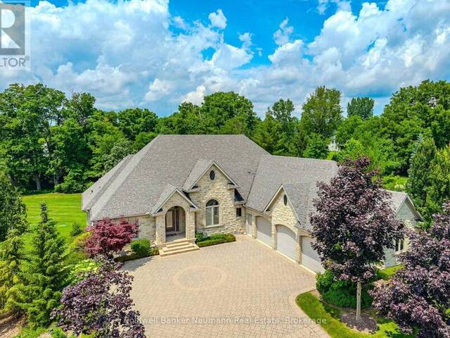 33 CASSIN COURT Puslinch Ontario, N0B 2J0 - 4 Bedrooms Home For Sale