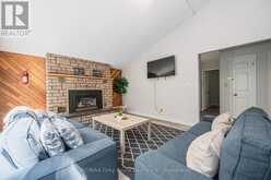 66 HARPUR DRIVE | Tobermory Ontario | Slide Image Ten