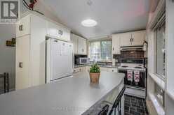 66 HARPUR DRIVE | Tobermory Ontario | Slide Image Fifteen