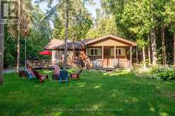 66 HARPUR DRIVE | Tobermory Ontario | Slide Image Thirty-five