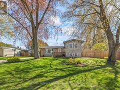 27 INVERLYN CRESCENT S Kincardine Ontario, N2Z 1L3