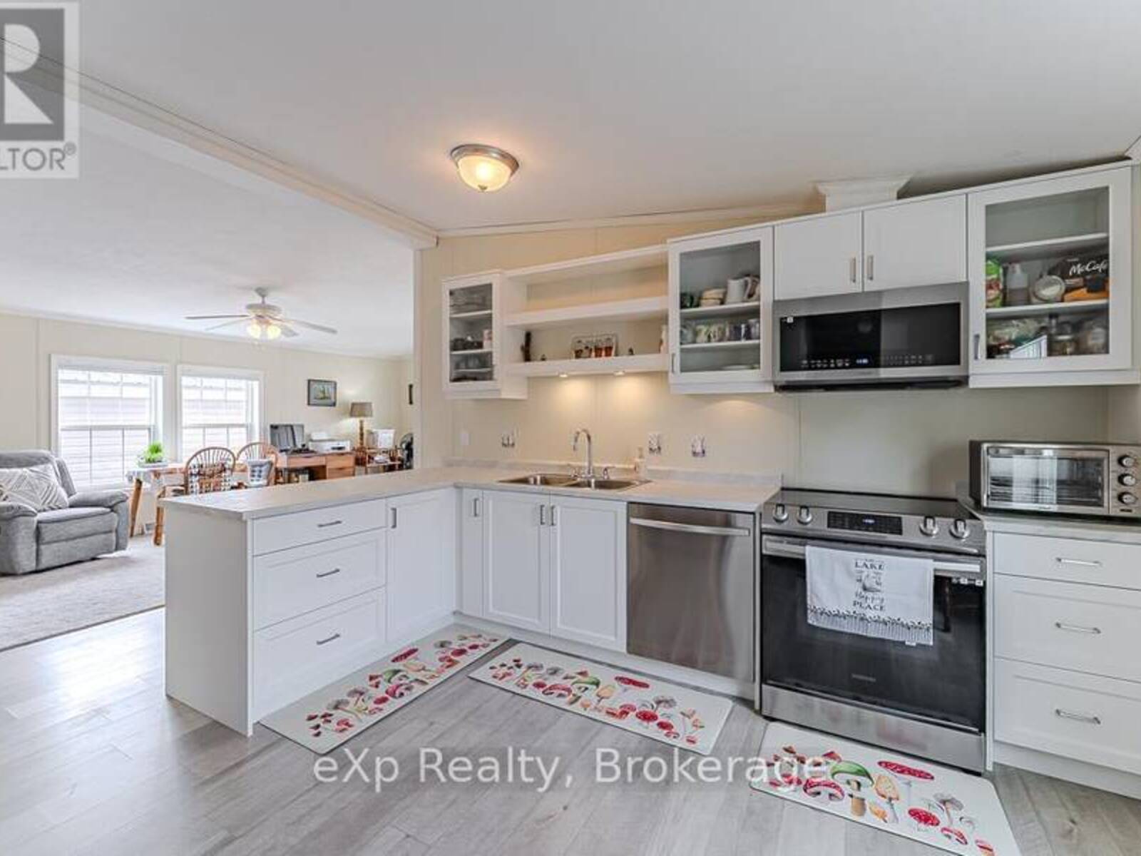 114 ROSEWOOD DRIVE, Owen Sound, Ontario N4K 5N5