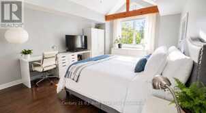 331 GRANDVIEW HILLTOP DRIVE | Huntsville Ontario | Slide Image Seventeen