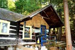 13303 LITTLE HAWK LAKE - SOUTH SHORE | Haliburton Ontario | Slide Image Seven