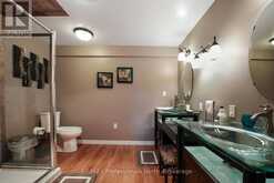 1157 BETWEEN LAKES TRAIL | Minden Hills Ontario | Slide Image Thirty-one