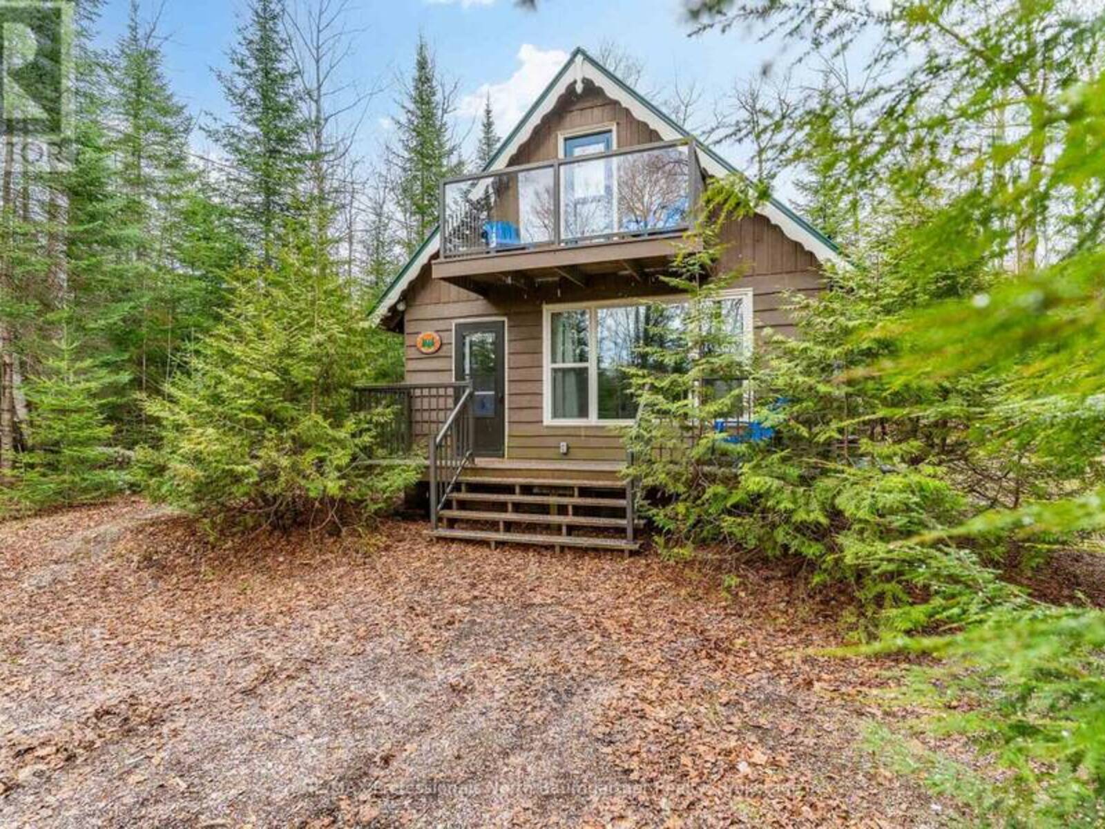 2041 GLAMOR LAKE ROAD, Highlands East, Ontario K0M 1R0