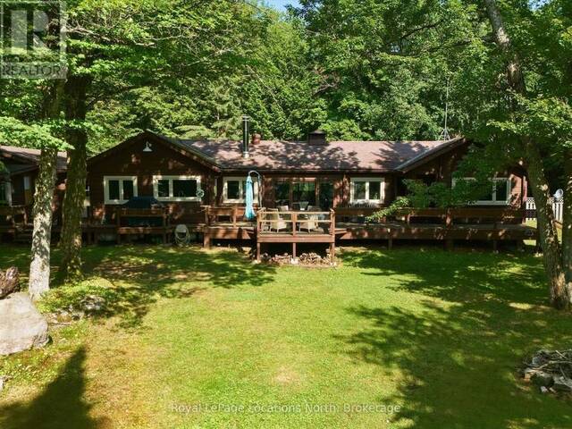 1027 SCOTT LANE Huntsville Ontario, P1H 2J6 - 3 Bedrooms Waterfront Home For sale