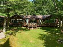 1027 SCOTT LANE | Huntsville Ontario | Slide Image Five
