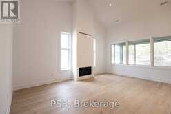 43 MUSKOKA BAY BOULEVARD | Gravenhurst Ontario | Slide Image Thirteen