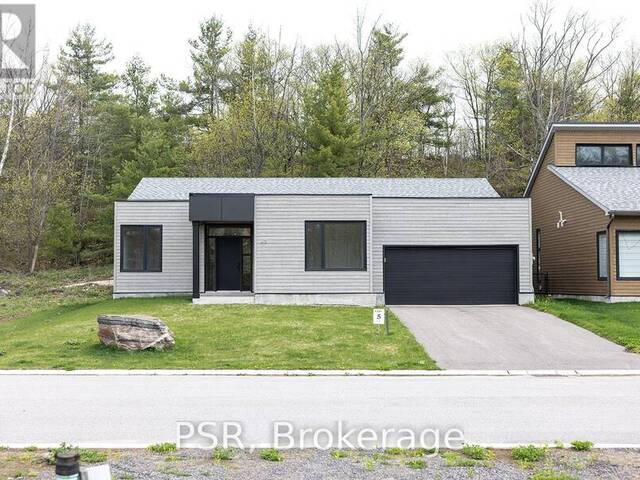 43 MUSKOKA BAY BOULEVARD Gravenhurst Ontario, P1P 0A1 - 3 Bedrooms Home For Sale