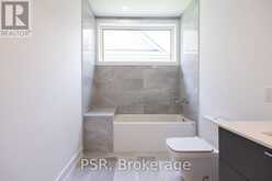 8 BAYPOINT COURT | Gravenhurst Ontario | Slide Image Nine