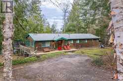 1067 OSBORNE PT ROAD | Huntsville Ontario | Slide Image Fifteen