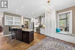 54 VINCENT CIRCLE | Tiny Ontario | Slide Image Nine