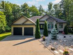 54 VINCENT CIRCLE Tiny Ontario, L0L 2T0