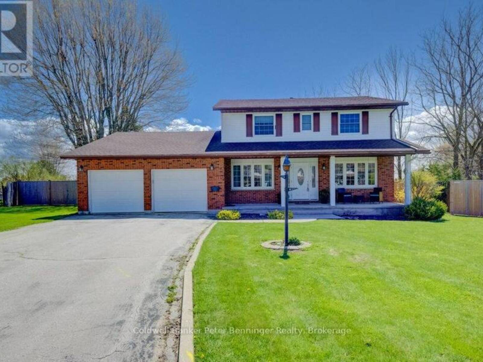 33 TOWER ROAD, Chesley, Ontario N0G 1L0