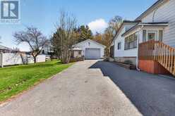 13 CENTRE STREET | Penetanguishene Ontario | Slide Image Twenty-five