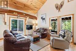 10469 LITTLE HAWK LAKE WAO | Haliburton Ontario | Slide Image Thirteen