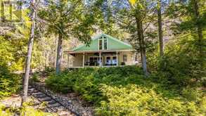 10469 LITTLE HAWK LAKE WAO | Haliburton Ontario | Slide Image Three