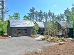 UNIT 1 - 1074 WOODINGTON ROAD Muskoka Lakes Ontario, P0B 1G0