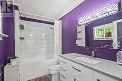 550 PINEDALE ROAD | Gravenhurst Ontario | Slide Image Sixteen