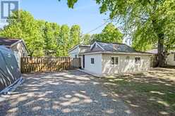 550 PINEDALE ROAD | Gravenhurst Ontario | Slide Image Seventeen