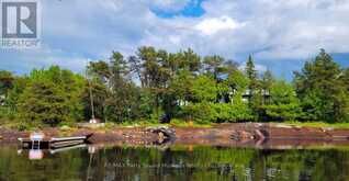 2333 KEY RIVER | Parry Sound Ontario | Slide Image Three