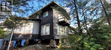 2333 KEY RIVER | Parry Sound Ontario | Slide Image Eight