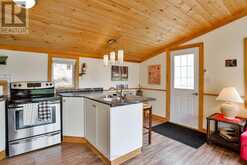 7 - 7 SILVER POINT ROAD | Seguin Ontario | Slide Image Thirteen
