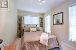 9 SEVERN RIVER 403 | Muskoka Lakes Ontario | Slide Image Fifteen